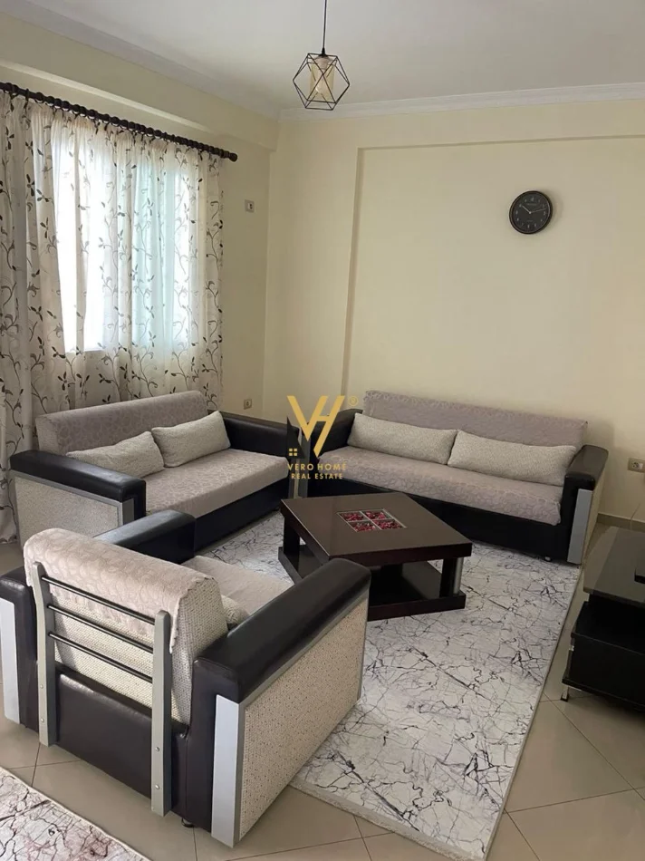 Tirane, jepet me qera apartament 2+1+Ballkon Kati 2, 85 m² 470 € (ASTIR)