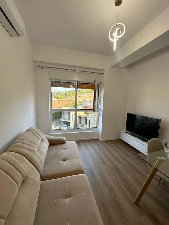 Tirane, shitet apartament 1+1 Kati 5, 54 m² 100.000 € 