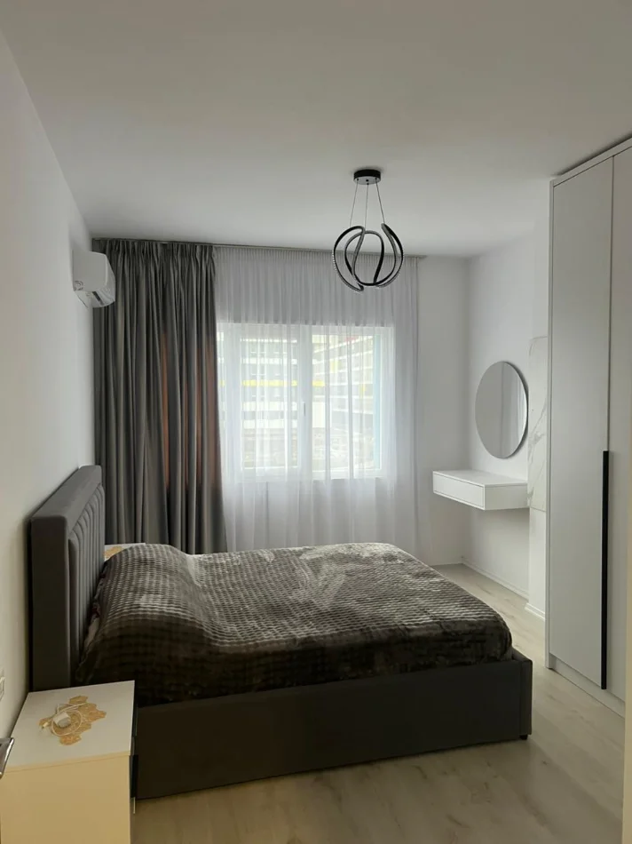 Tirane, jepet me qera apartament 1+1 Kati 2, 60 m² 400 € (UNIVERS CITY)
