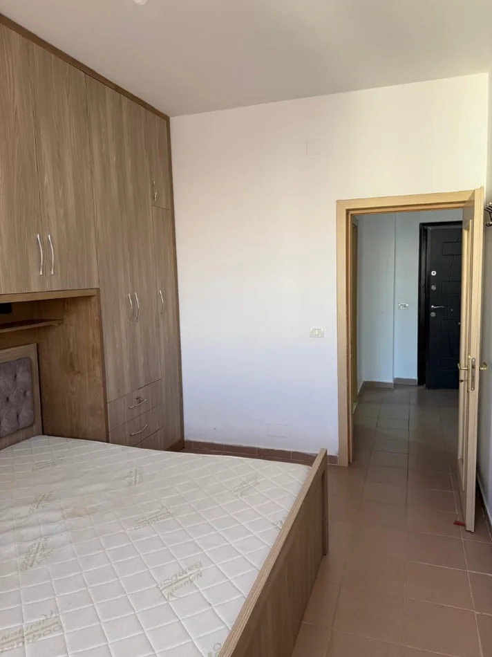 Tirane, jepet me qera apartament 1+1 Kati 7, 60 m² 380 € (ASTIR)