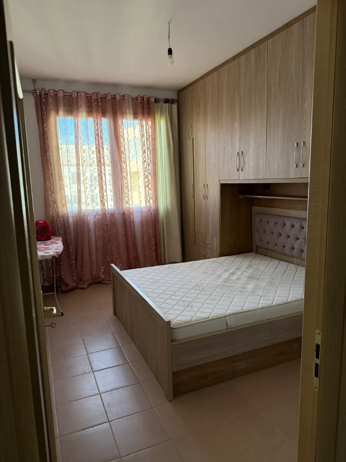 Tirane, jepet me qera apartament 1+1 Kati 7, 60 m² 380 € (ASTIR)