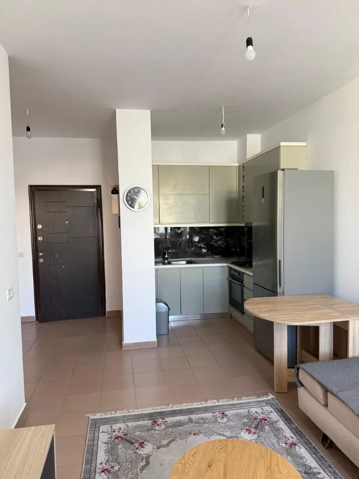 Tirane, jepet me qera apartament 1+1 Kati 7, 60 m² 380 € (ASTIR)