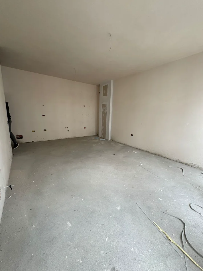Tirane, shitet apartament 1+1 Kati 3, 63 m² 94.200 € (ASTIR)
