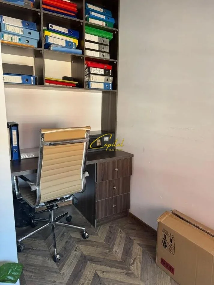 Tirane, jepet me qera zyre Kati 7, 55 m² 650 € (KOMPLEKSI GOLDEN PARK 3)