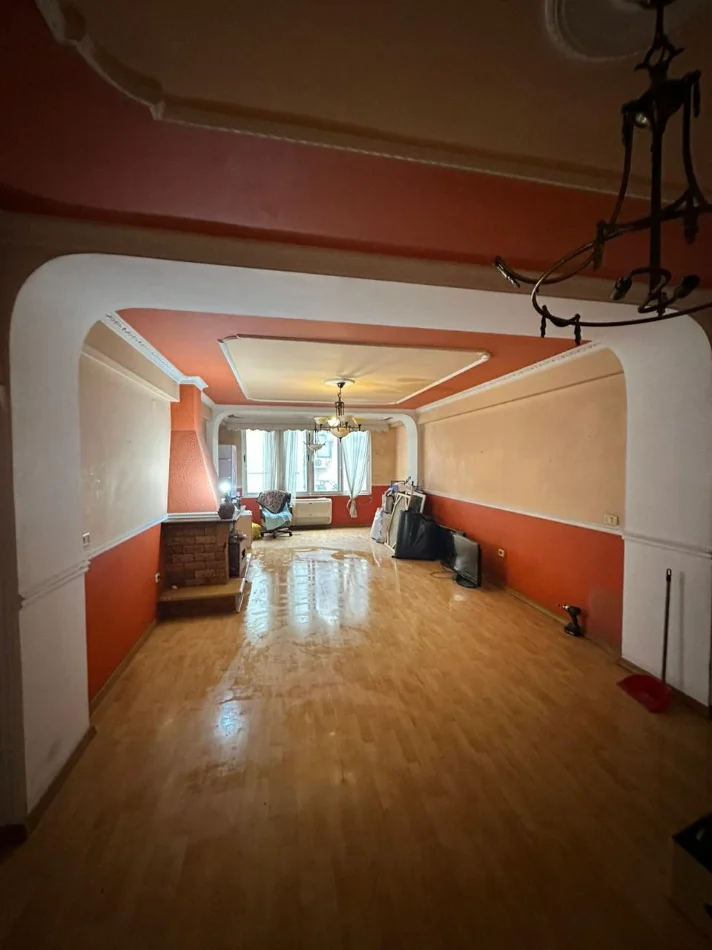Tirane, jepet me qera zyre Kati 1, 160 m² 2.500 € (BLLOK)