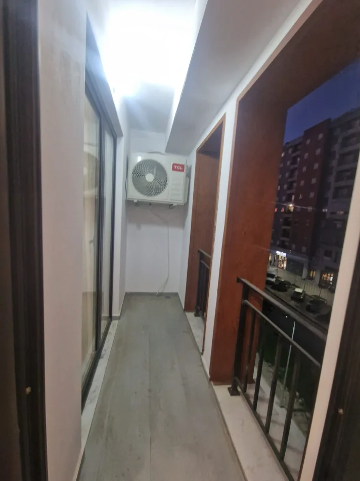 Tirane, jepet me qera apartament 1+1 Kati 3, 70 m² 550 € (Rruga Sokrat Miho)