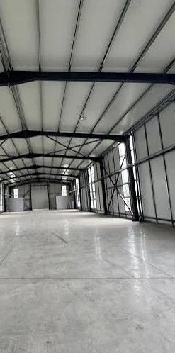 Durres, jepet me qera magazine , 2.920 m² 3.888 € 