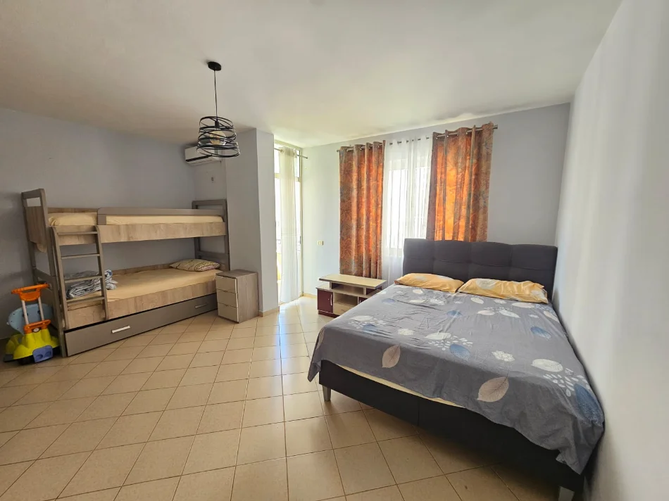Durres, shitet apartament 1+1+Aneks+Ballkon Kati 5, 83 m² 110.000 € 