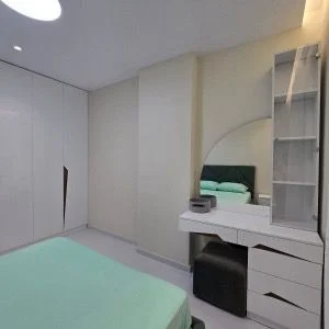 Tirane, jepet me qera apartament 1+1 Kati 5, 60 m² 420 € (Univers City)