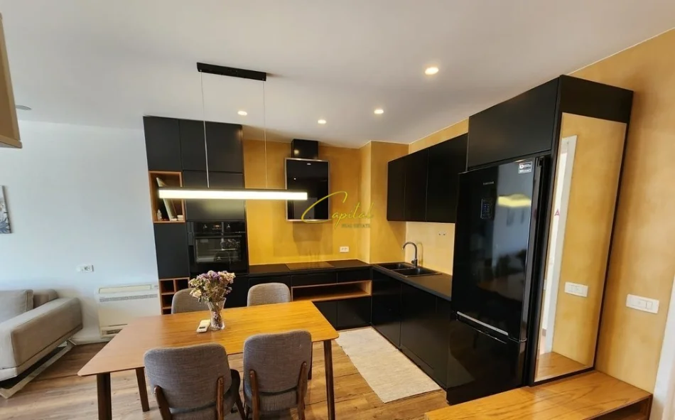 Tirane, jepet me qera apartament 2+1 Kati 11, 91 m² 880 € (21 DHJETORI)