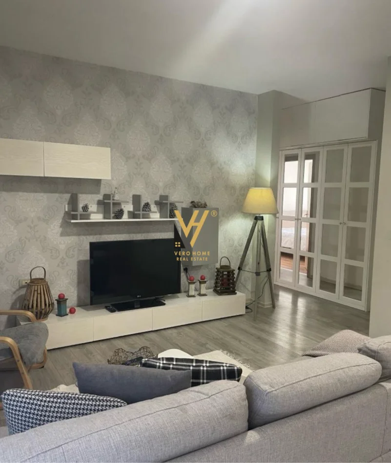 Tirane, shitet apartament 2+1+Ballkon Kati 1, 98 m² 204.000 € (KODRA E DIELLIT)