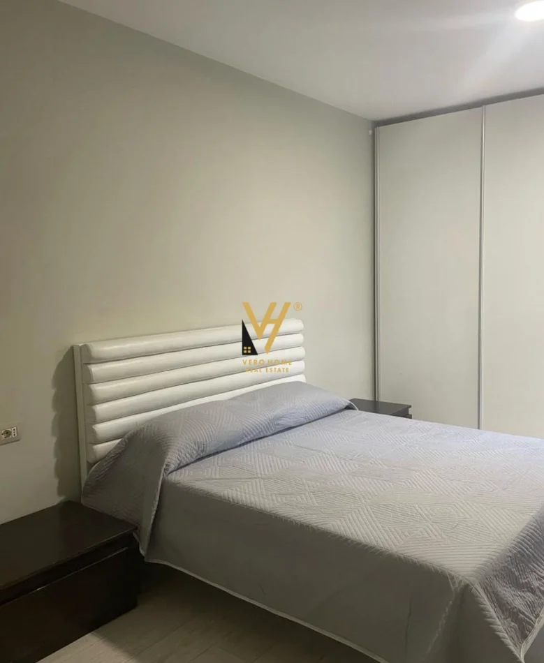 Tirane, shitet apartament 2+1+Ballkon Kati 1, 98 m² 204.000 € (KODRA E DIELLIT)