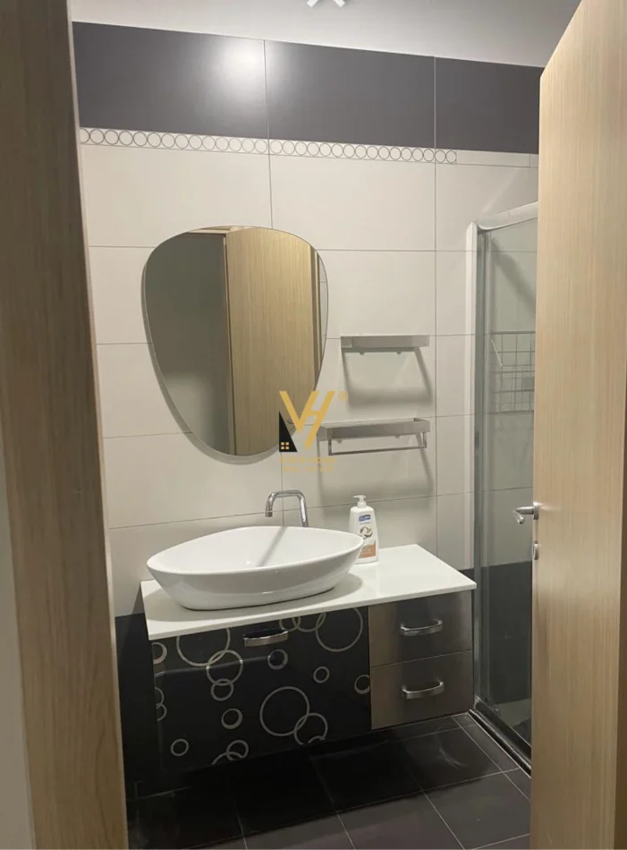 Tirane, shitet apartament 2+1+Ballkon Kati 1, 98 m² 204.000 € (KODRA E DIELLIT)