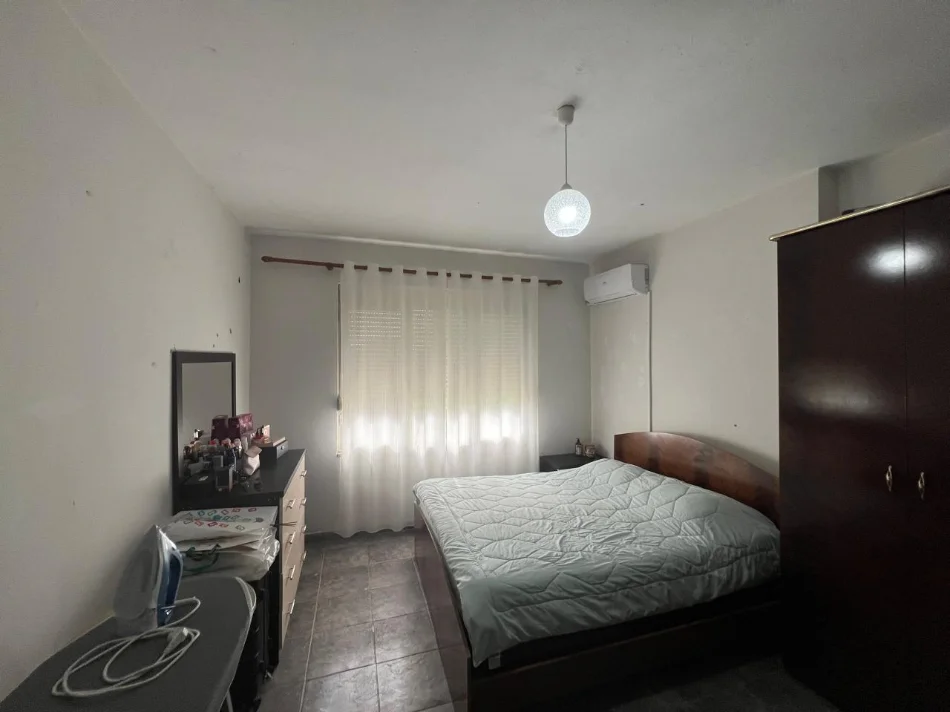 Shitet apartament 2+1 ne Ali Dem