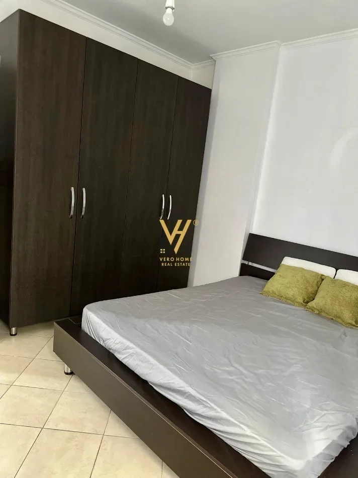 Tirane, shitet apartament 2+1+Ballkon Kati 2, 92 m² 180.000 € (FRESKU)