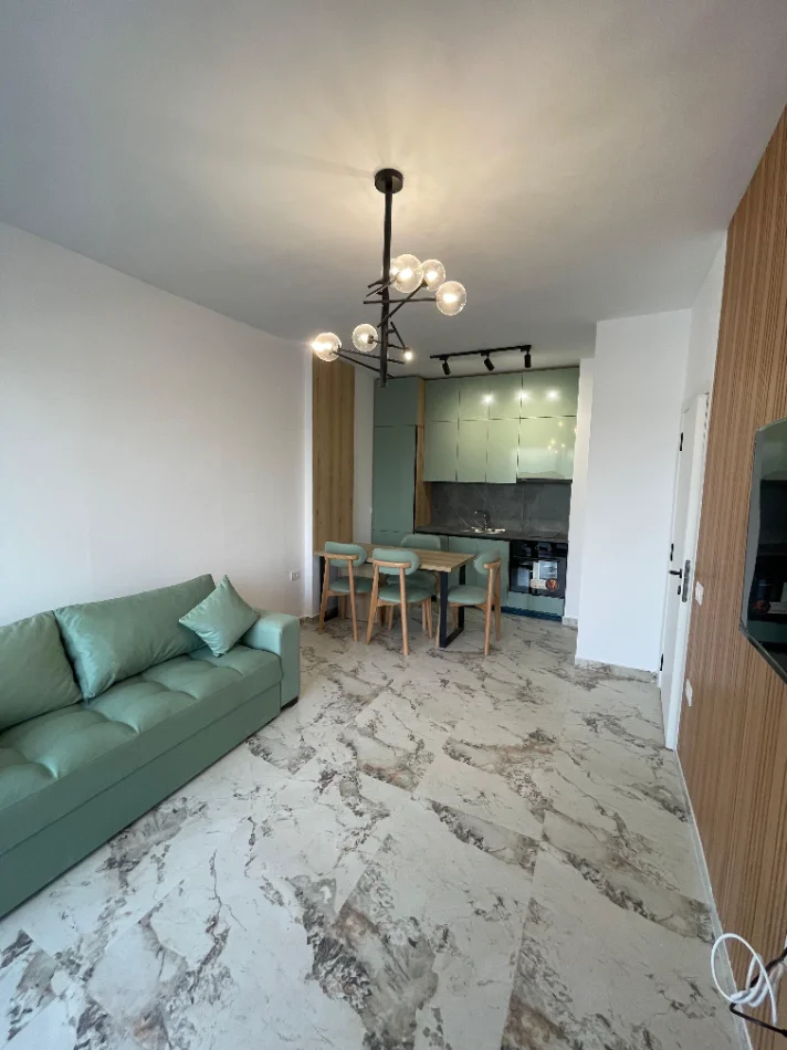 Durres, jepet me qera apartament 1+1 Kati 4, 64 m² 105.000 € (Golem)