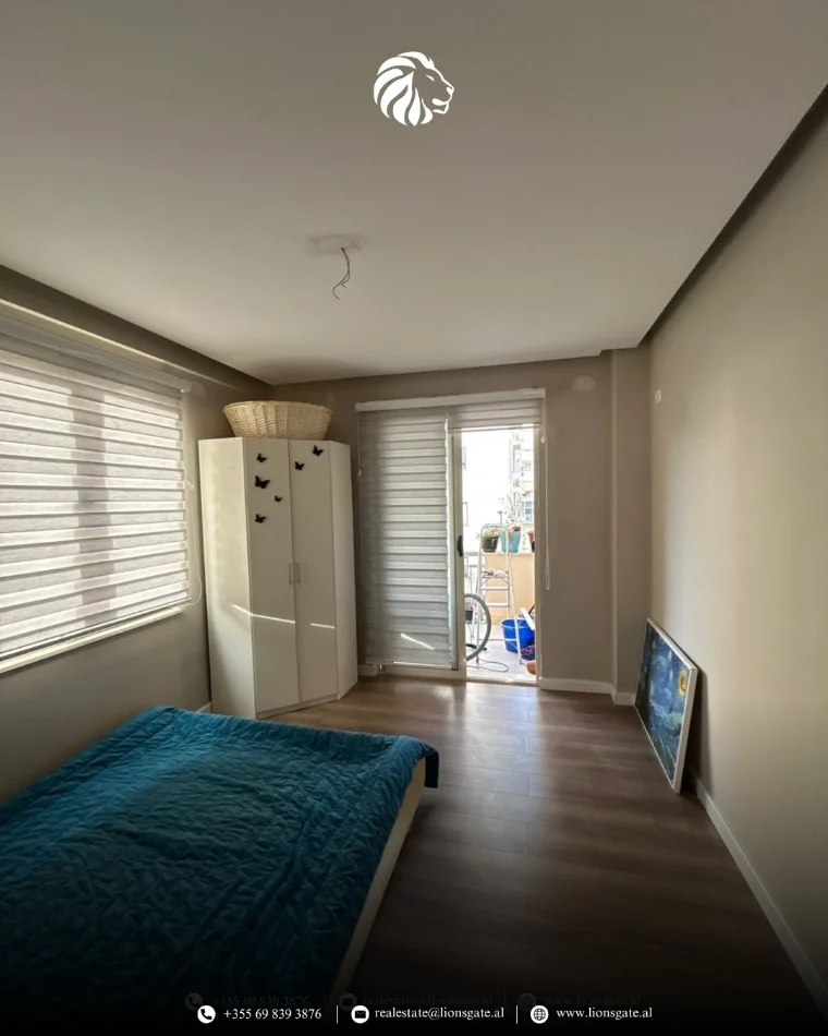 Tirane, shes 3+1+Ballkon , 148 m² 180.000 € 