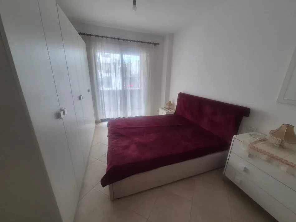 Tirane, shitet apartament 2+1+Ballkon Kati 6, 107 m² 155.000 € (Yzberisht)