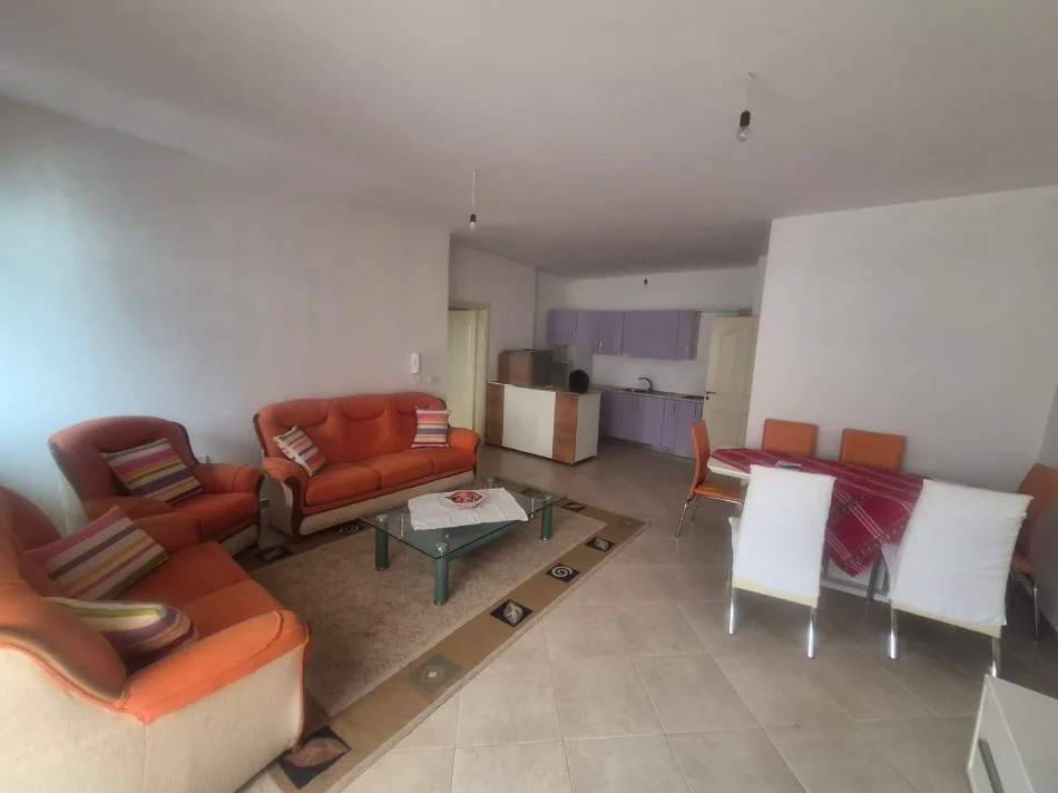 Tirane, shitet apartament 2+1+Ballkon Kati 6, 107 m² 155.000 € (Yzberisht)
