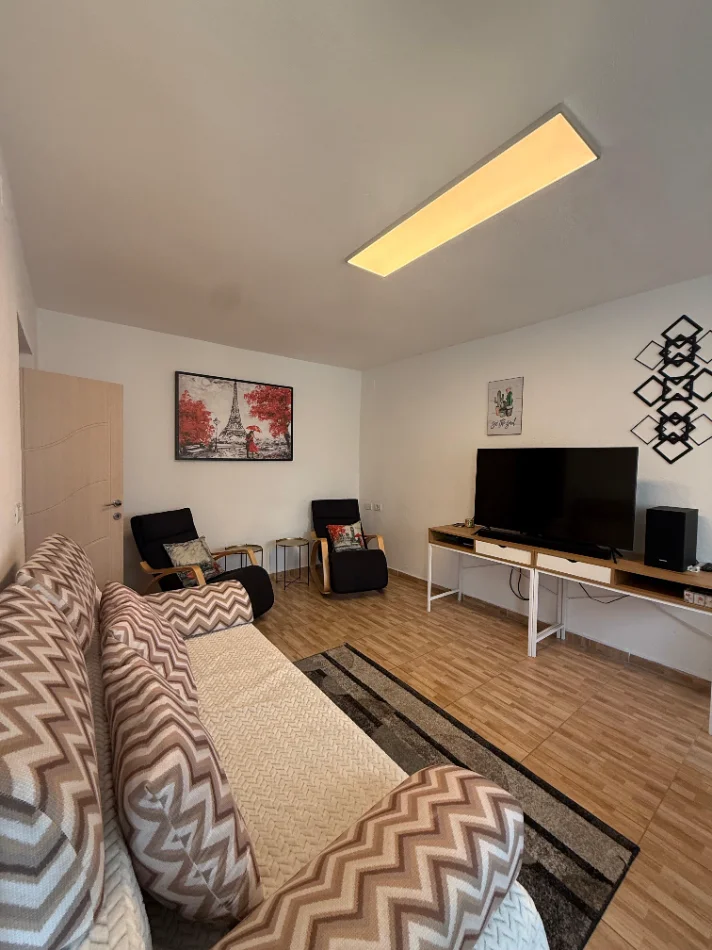 Tirane, shitet apartament 1+1 Kati 5, 72 m² 145.000 € (MYSLYM SHYRI)