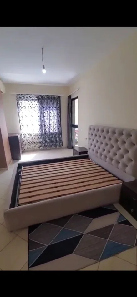 Tirane, jepet me qera apartament 2+1+2 Kati 3, 110 m² 550 € (PRANE OZONE)