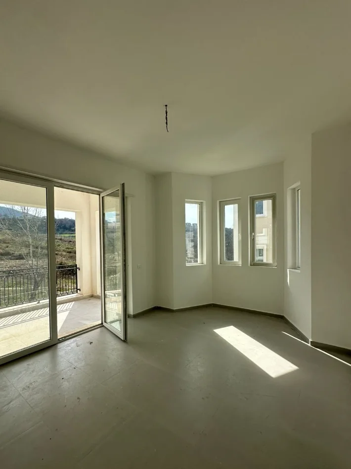 Tirane, shitet Vile , 353 m² 1.050.000 € (teg)