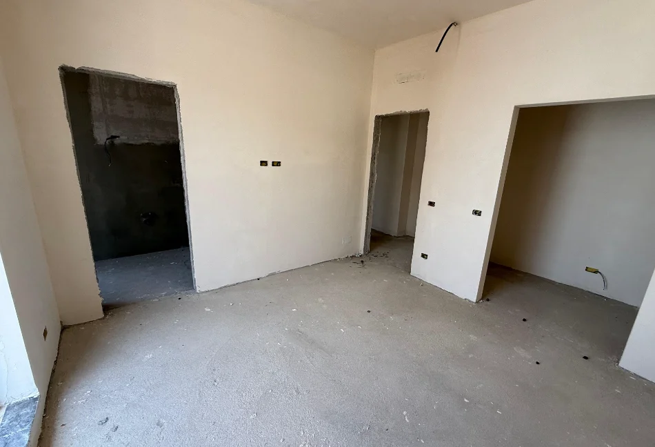Tirane, shitet apartament 2+1+Ballkon , 145 m² 317.000 € (teg)