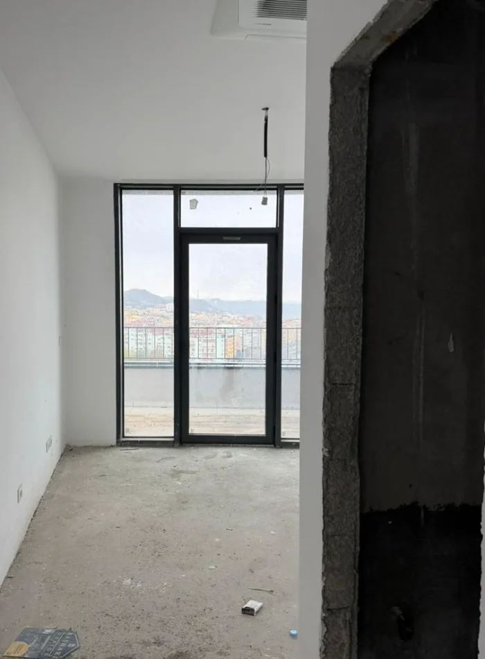 Tirane, shitet apartament 2+1 Kati 13, 151 m² 554.300 € (liqeni artificial)