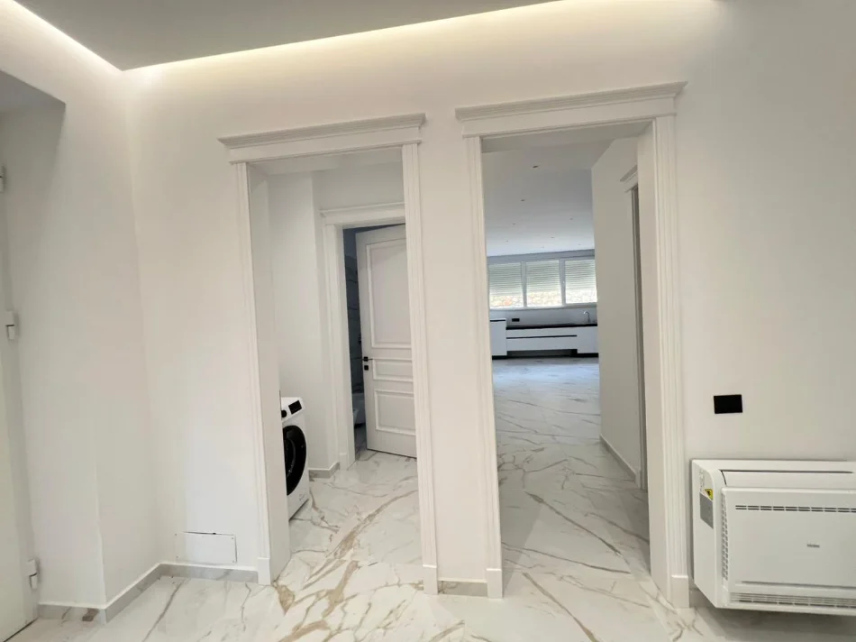 shitet 4+1 , 520 m²
