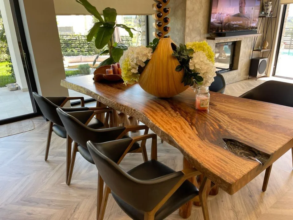 Tirane, shitet Vile 3 Katshe Kati 3, 500 m² 2.200.000 € (Liqeni i Farkes)