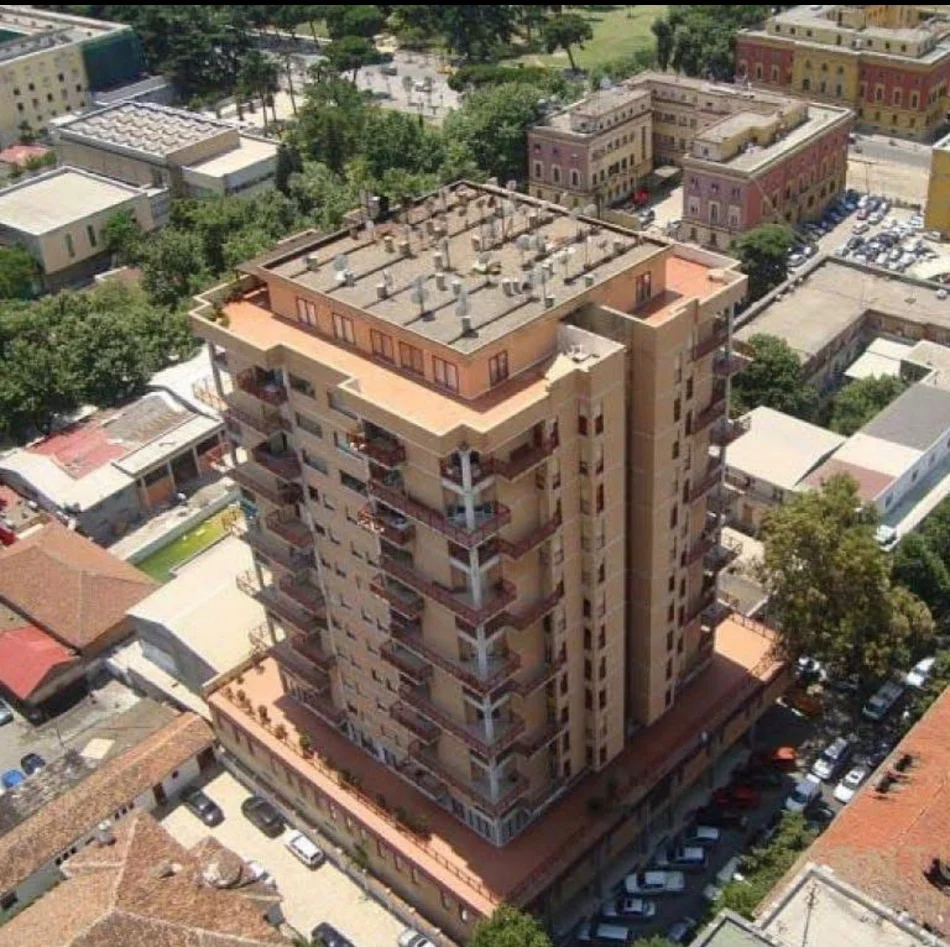Tirane, shitet zyre Kati 0, 49 m² 330.000 € (SHESHI SKENDERBEJ)