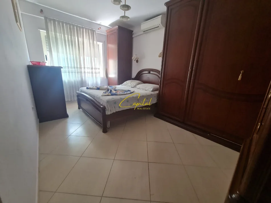 Tirane, jepet me qera apartament 2+1 Kati 5, 110 m² 700 € (RRUGA NDRE MJEDA)