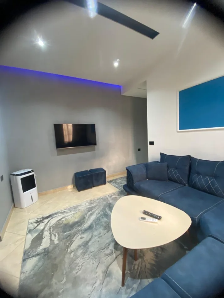 Tirane, jepet me qera apartament 2+1 Kati 1, 100 m² 100 € (Kamez)