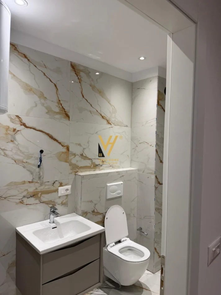 Tirane, shitet ambjent biznesi Kati 1, 55 m² 143.000 € (STACIONI I TRENIT)
