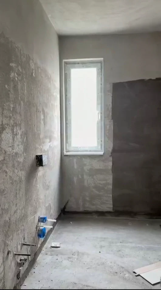 Durres, shitet apartament 3+1+Aneks+Ballkon Kati 1, 120 m² (Pranë Sigurimeve Shoqërore ose Zjarrëfikses)