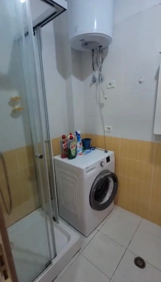 Tirane, jepet me qera apartament 1+1 Kati 7, 62 m² 530 € (Astir)