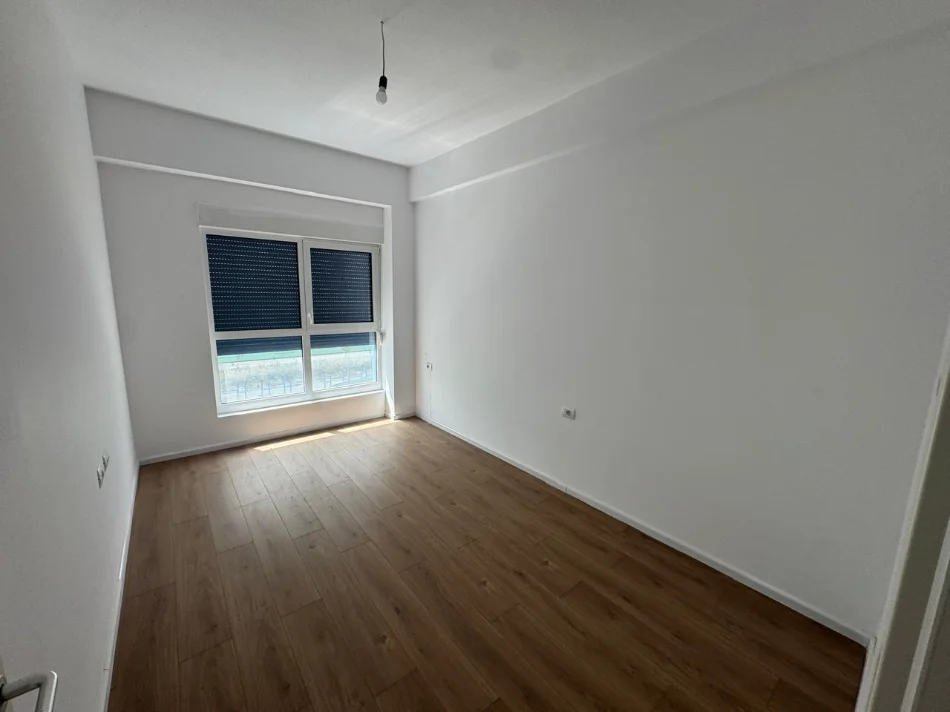 Tirane, shitet apartament 1+1 Kati 2, 60 m² (Ali Demi)