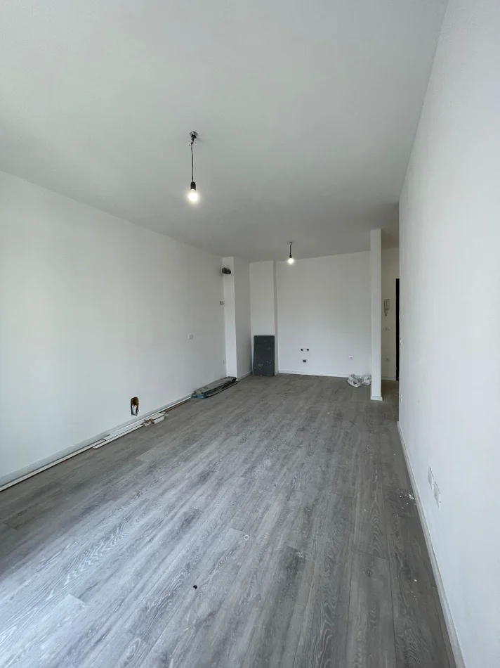 Tirane, shitet apartament 2+1+Ballkon Kati 6, 99 m² 178.000 € (Rruga Dritan Hoxha)