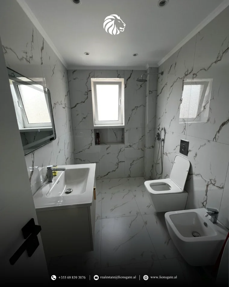 Tirane, jap me qera 2+1 , 90 m² 650 € 
