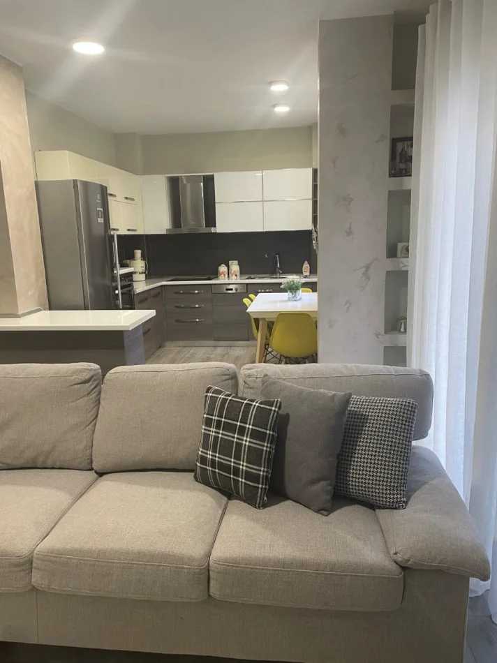 Tirane, shitet apartament 2+1 Kati 1, 98 m² 205.000 € (Kodra e Diellit)