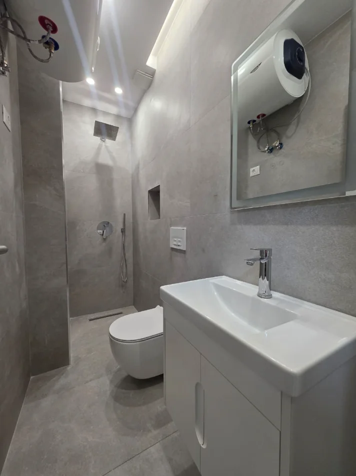 SHITET APARTAMENT 1+1 KOMUNA E PARISIT