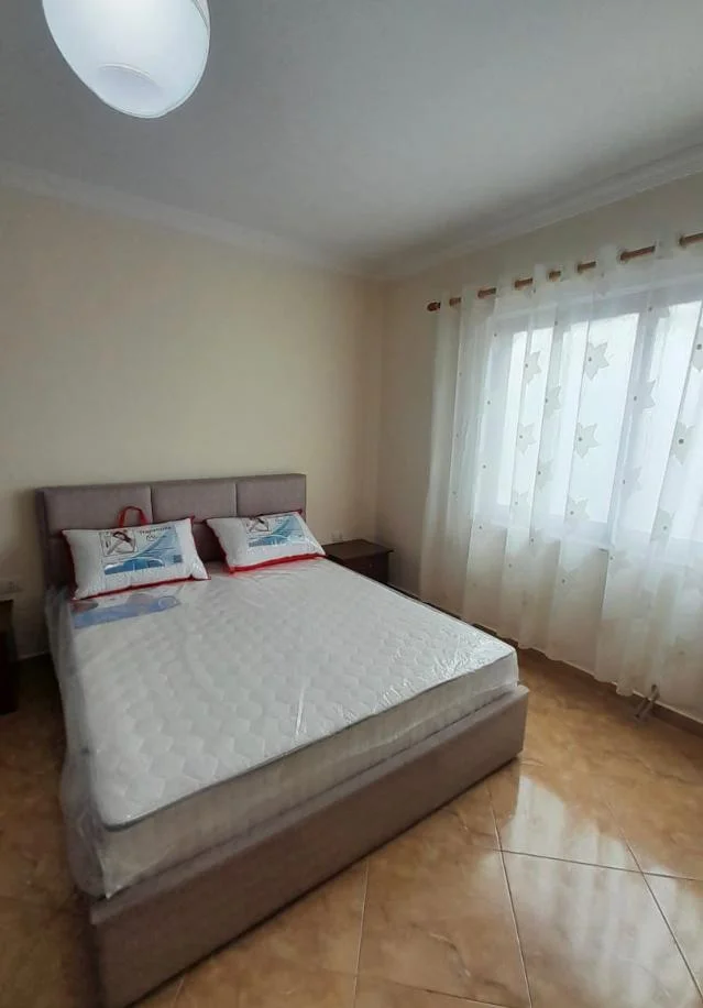 Tirane, jepet me qera apartament 1+1 Kati 4, 67 m² 55.000 € (MEDRESEJA)