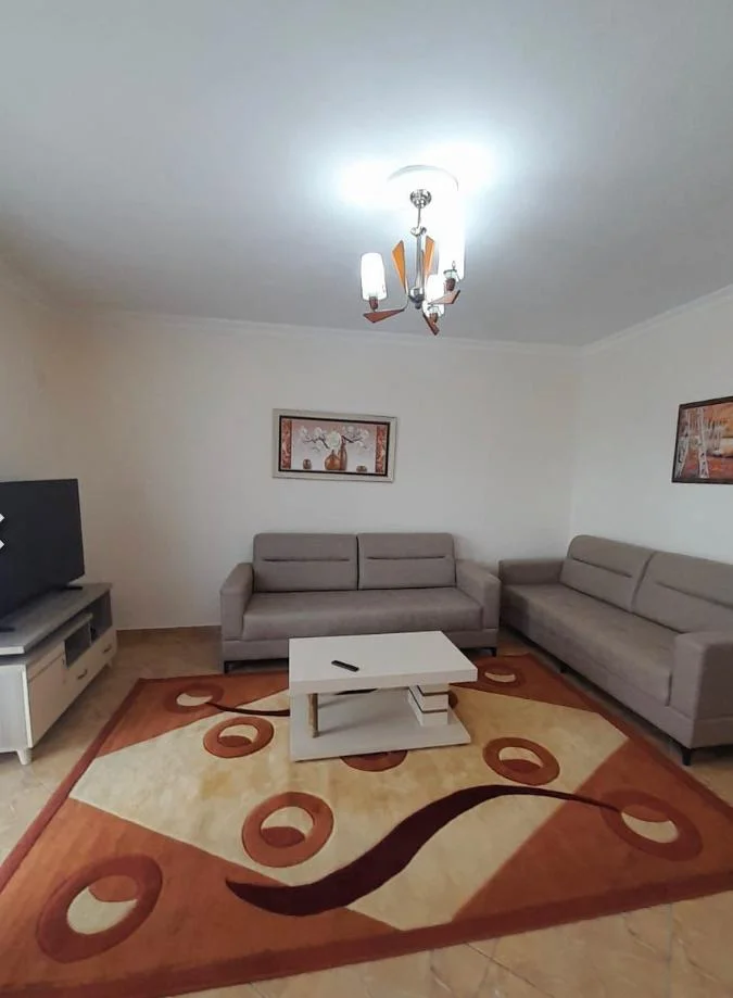 Tirane, jepet me qera apartament 1+1 Kati 4, 67 m² 55.000 € (MEDRESEJA)