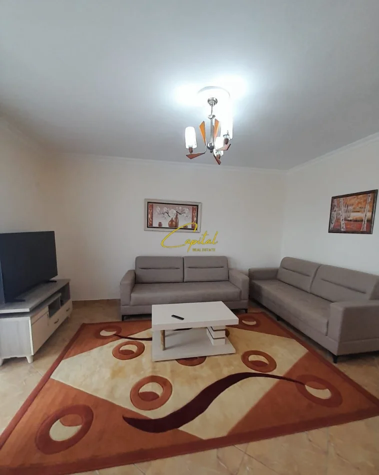 Tirane, jepet me qera apartament 1+1 Kati 3, 71 m² 550 € (RRUGA E DIBRES)