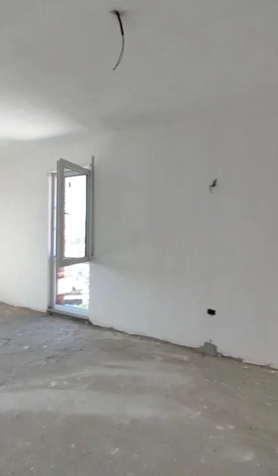 Tirane, shitet apartament 1+1+Ballkon Kati 6, 72 m² 72.000 € 