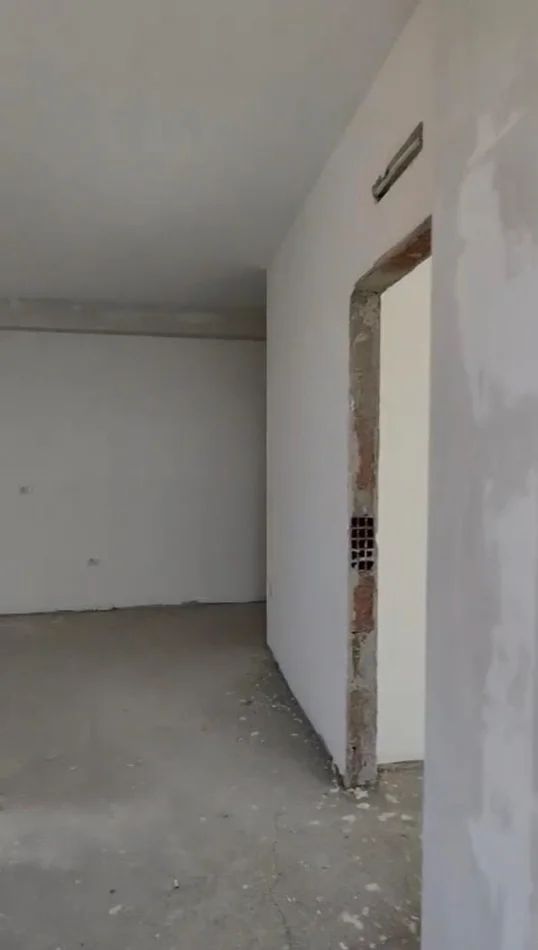Tirane, shitet apartament 1+1+Ballkon Kati 6, 72 m² 72.000 € 