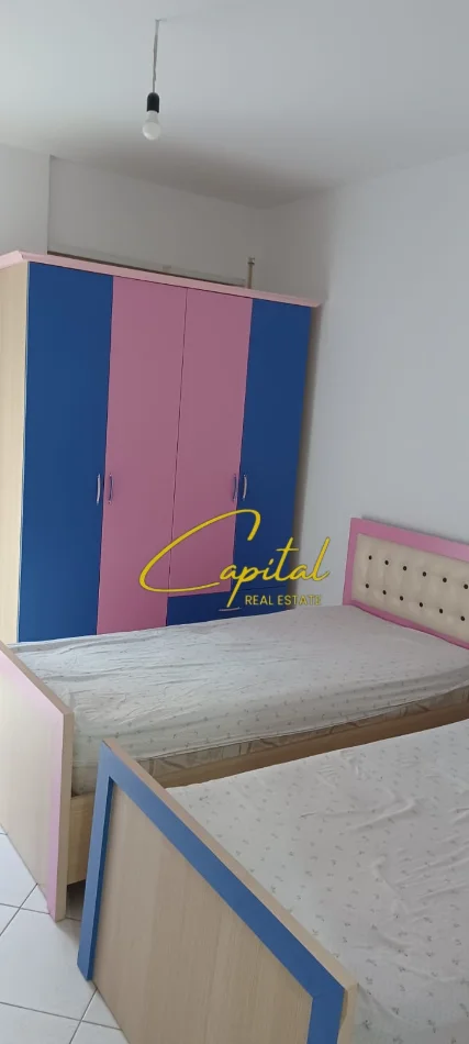 Tirane, jepet me qera apartament 2+1 Kati 4, 101 m² 400 € (FRESKU)