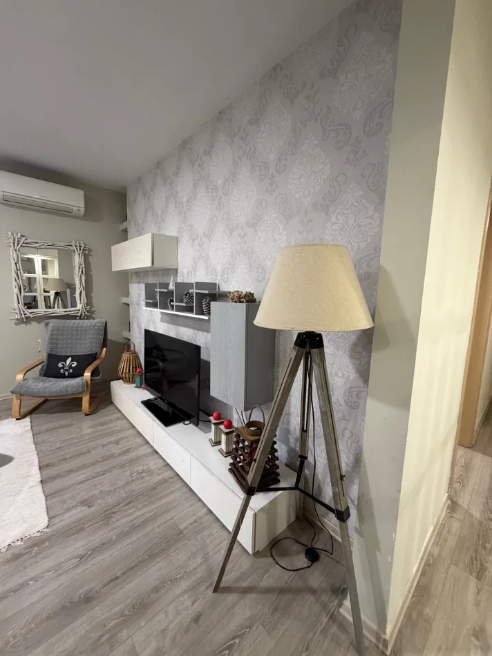 Tirane, jepet me qera apartament 2+1 Kati 1, 98 m² 200.000 € (Kodra e Diellit)