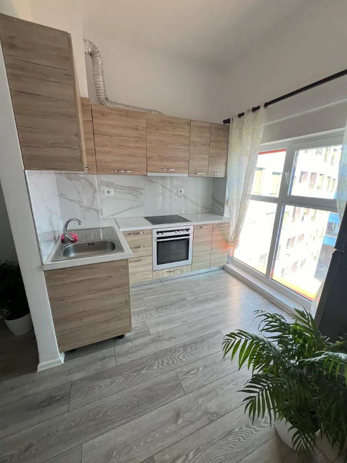 Tirane, shes apartament 2+1+Ballkon Kati 5, 70 m² 128 milion (Pasho Hysa,Kompleksi Mangalem21)