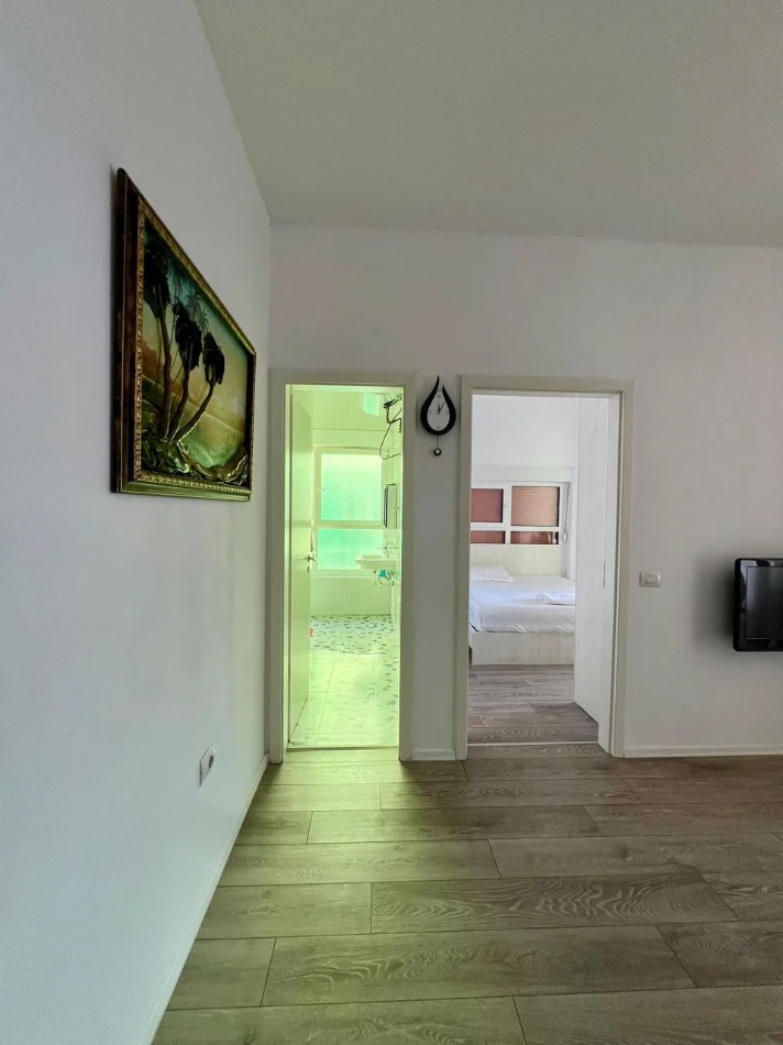 Tirane, shes apartament 2+1+Ballkon Kati 5, 70 m² 128 milion (Pasho Hysa,Kompleksi Mangalem21)